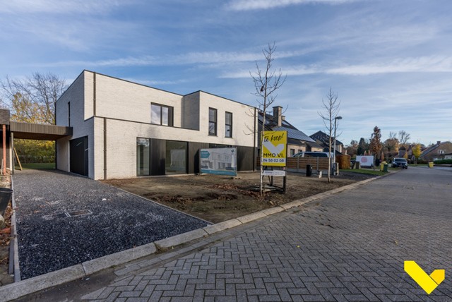 Rode Kruisstraat 2B, 2440 Geel 1